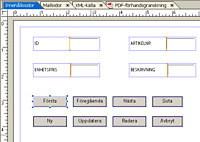 Formulärdesign med knappfält att flytta till första, föregående, nästa och sista posterna, lägga till nya poster, uppdatera befintliga poster och ta bort poster.
